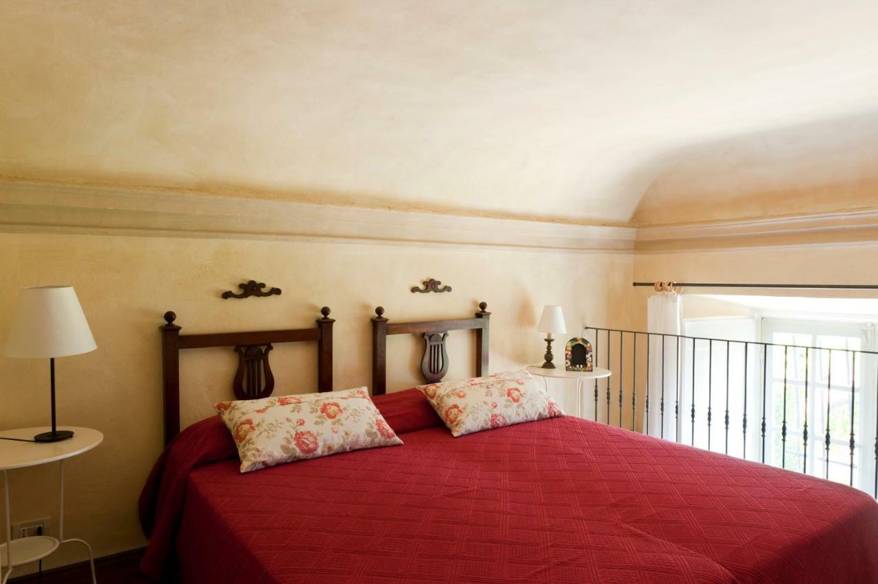 Castello Di Rocca Grimaldaゲストハウス エクステリア 写真